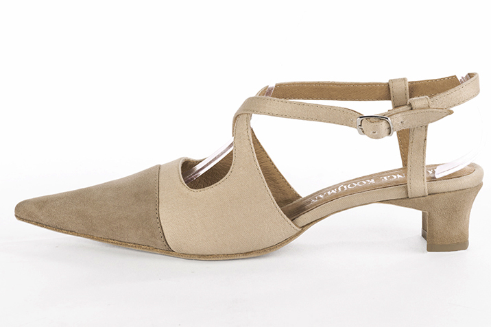 Tan beige women's open back shoes, with crossed straps. Pointed toe. Low kitten heels. Profile view - Florence KOOIJMAN